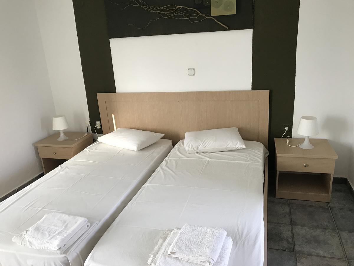 Tholos Rooms Kavúszi Kültér fotó